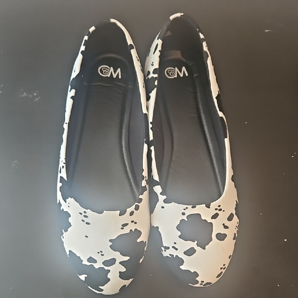 Black and White Cow Print Flats